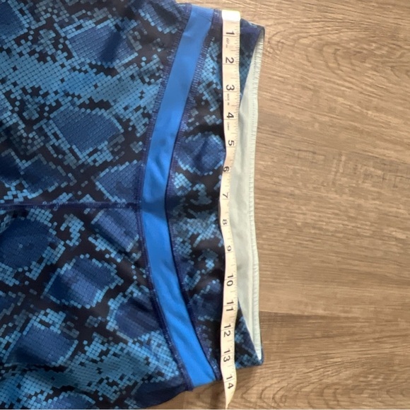 Lululemon Inspire  Crop I Mesh Mini Siggy Pipe Dream  Blue Sz 6 K - Picture 8 of 11